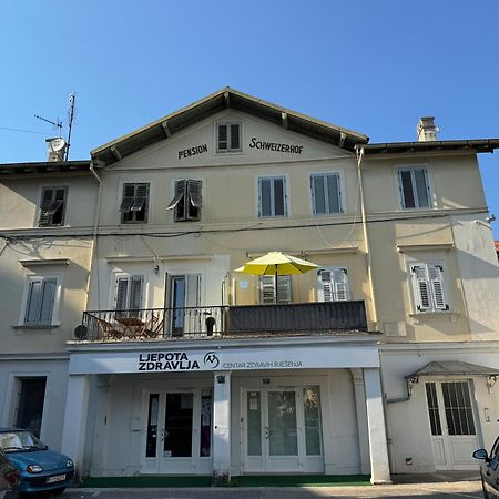 Central Apartment Agatha Opatija Luaran gambar