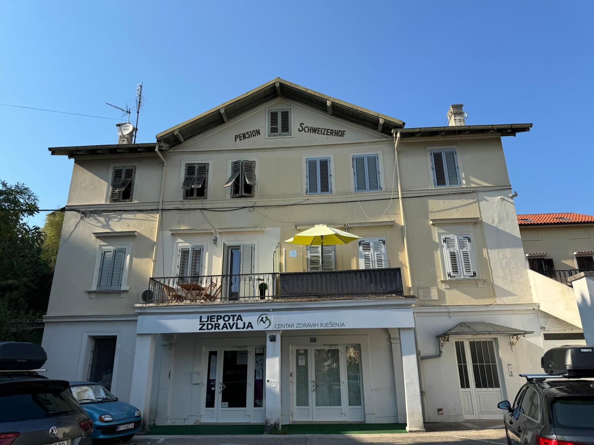 Central Apartment Agatha Opatija Luaran gambar